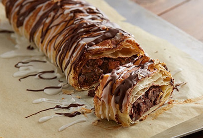 Chocolate, Nuts and Apple Strudel