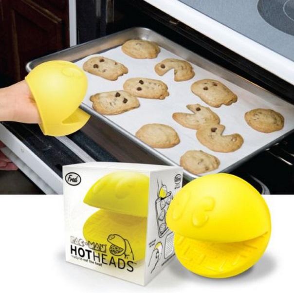 3D Pacman Silicon Oven Mitt