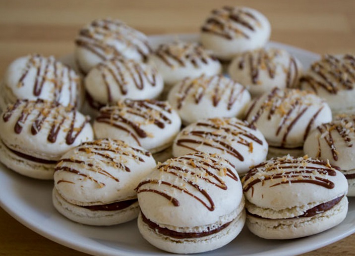 Milk Chocolate And Coconut Macaroons 