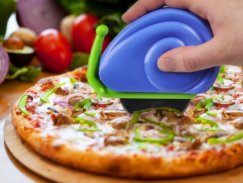 Slow Food Snail Pizza Cutter