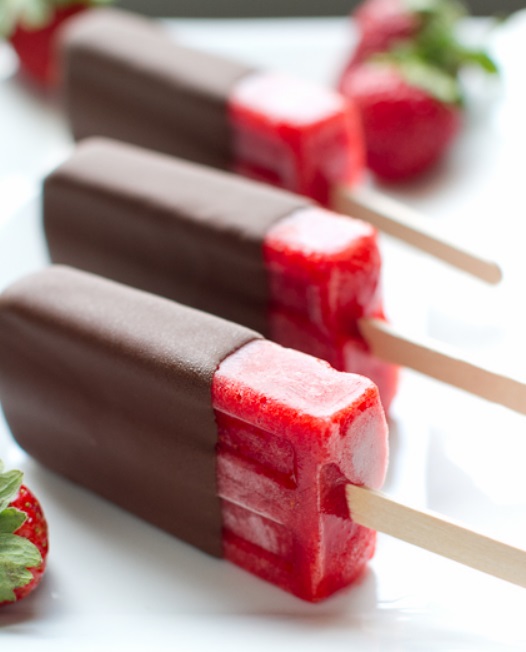 Homemade Chocolate Covered Strawberry Popsicles