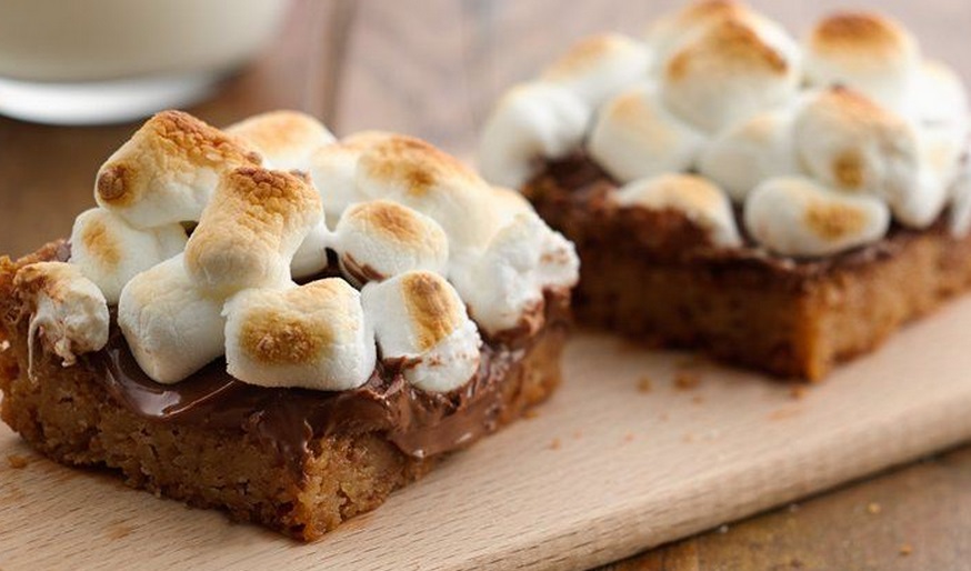 Toasted Marshmallow S'mores Bars