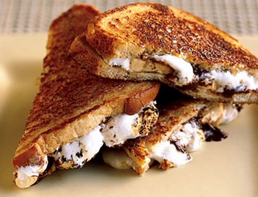 Toast Marshmallow Sandwiches 