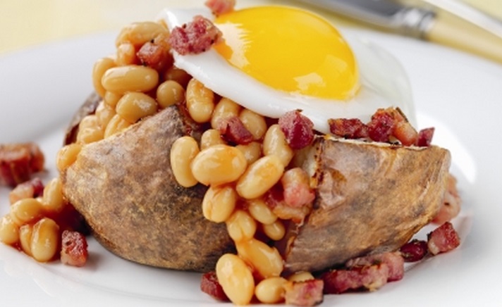 Jackets with Baked Beans, Pancetta and a Fried Egg