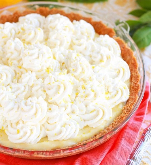 Top 10 Luscious Recipes For Lemon Cream Pie Day