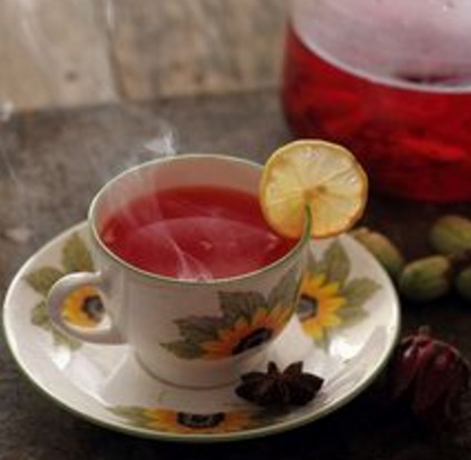 Homemade Hibiscus Tea