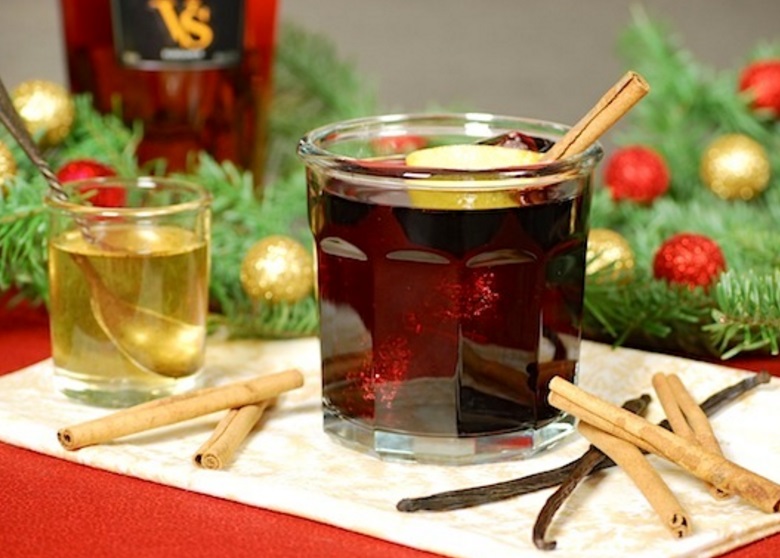 Holiday-Spiced Red Wine Cocktail
