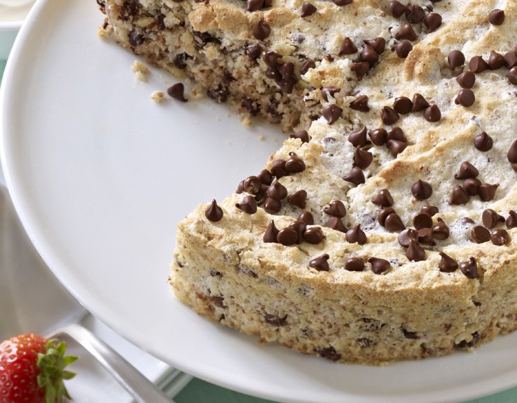 Chocolate Chips & Almonds Coconut Torte