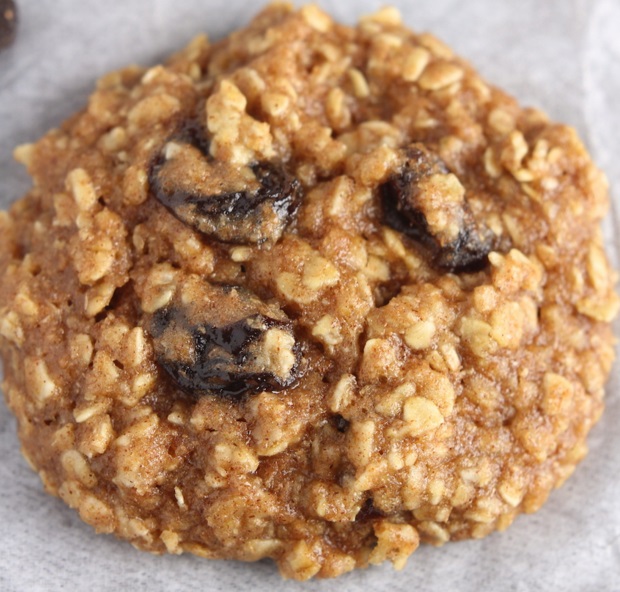 Healthy Oatmeal & Raisin Cookies