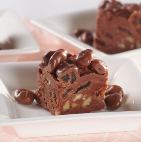 Chocolate Covered Raisin Fudge