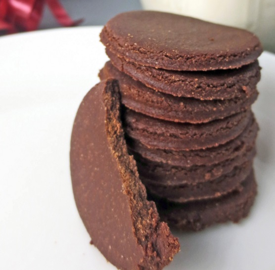 Raw Mint Chocolate Cookies