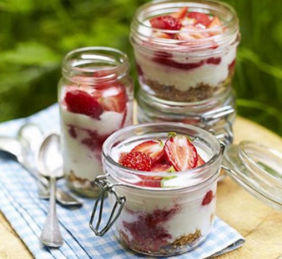 Strawberries & Cream Cheesecake Jars