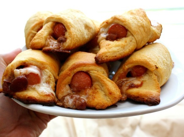 Chili Cheese Pigs in a Blanket