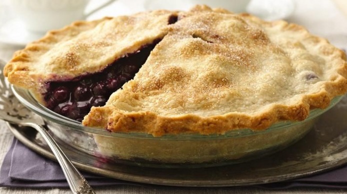 Traditional Blueberry Pie