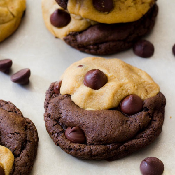 Top 10 Crumb-tastic Ways to Make Peanut Butter Cookies