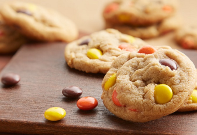Mini Reese's Pieces Peanut Butter Cookies