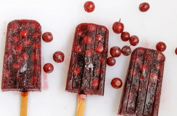 Red Wine and Grape Popsicle