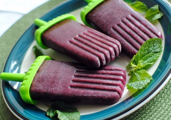 Top 10 Summer Chilling Recipes For Grape Popsicles (Ice Pops)