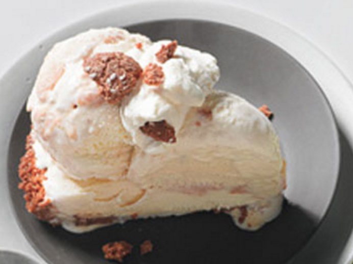 Peach Ice Cream Pie with Amaretti Cookie Crust