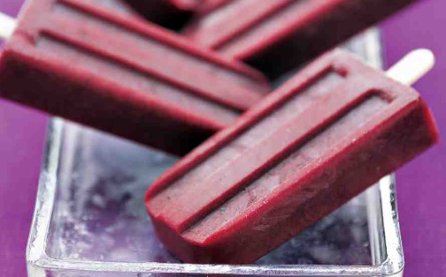 Classic Blueberry Popsicles