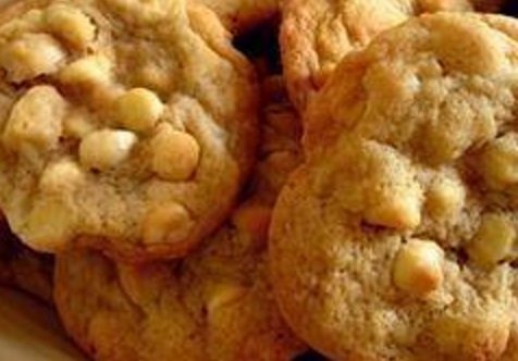 Macadamia Nut and White Chocolate Cookies