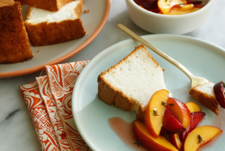 Angel Food Cake With Nectarines and Plums
