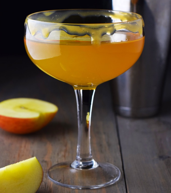 Caramel Apple Martini 