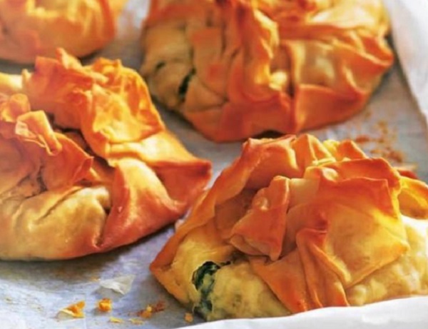 Spinach & Ricotta Filo Pastry Parcels