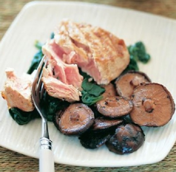 Griddled Tuna With Braised Shiitake Mushrooms