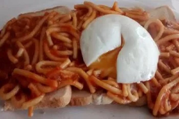 Spaghetti Bolognese & Poached Egg on Toast