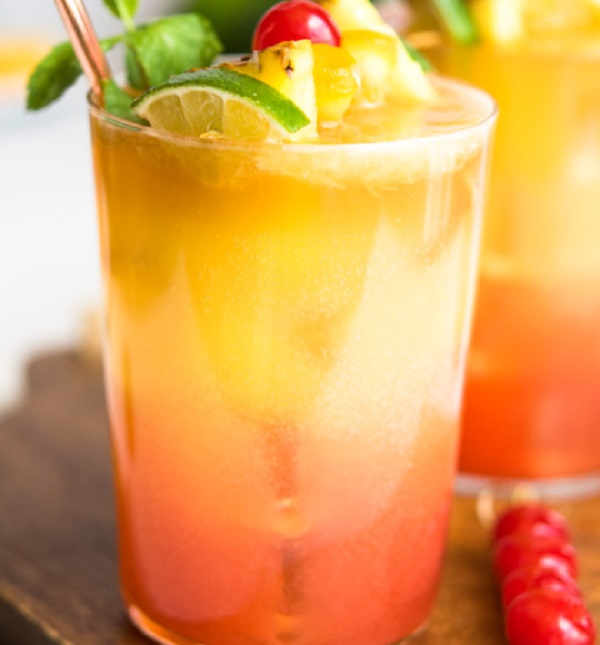 Planters Punch Tropical Cocktail