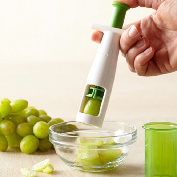 Easy and Quick Grape Slicer