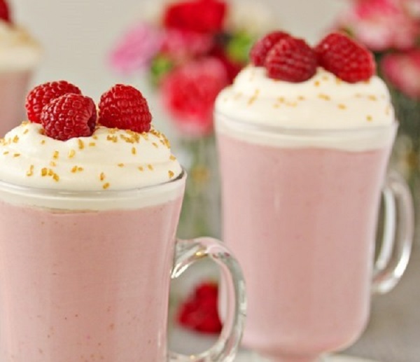Raspberry White Hot Chocolate