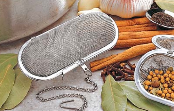 Stainless Steel Cage Herb and Spice Infuser