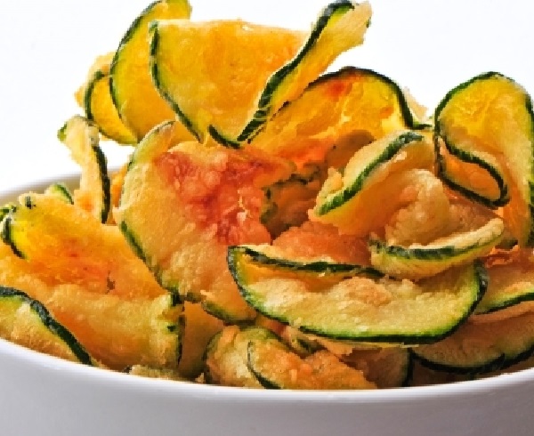 Baked Zucchini Chips With Paprika and Sea Salt