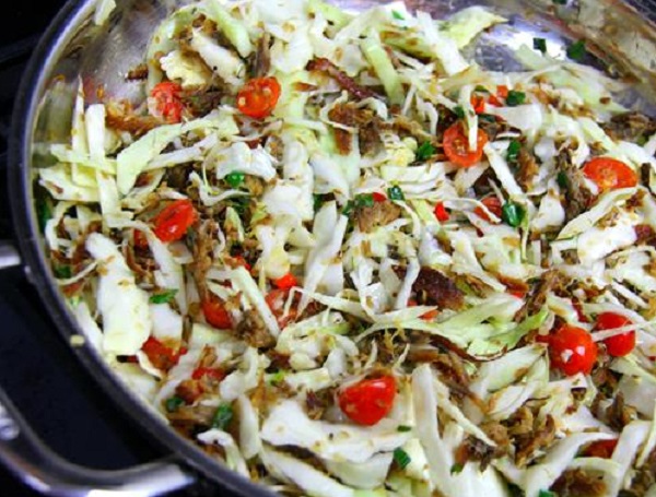 Cabbage With Smoked Herrings