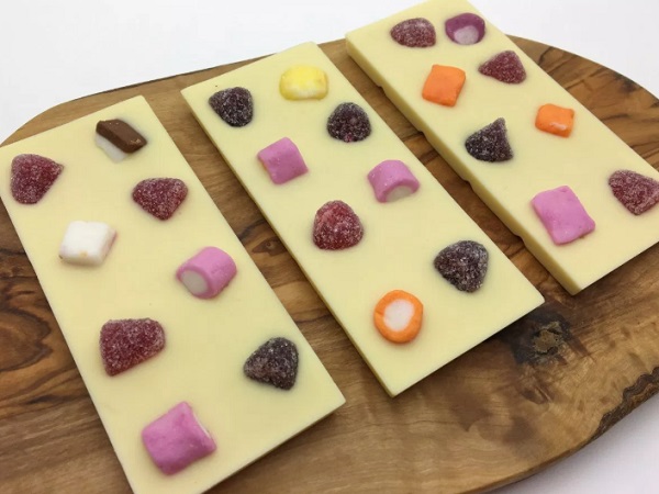 Dolly Mixture White Chocolate Bars