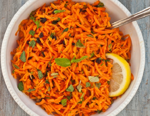 Grated Carrot and Mint Salad
