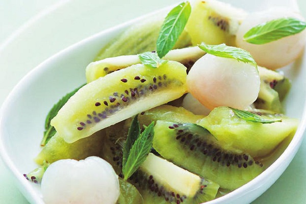 Kiwi Fruit, Lychee and Lime Salad