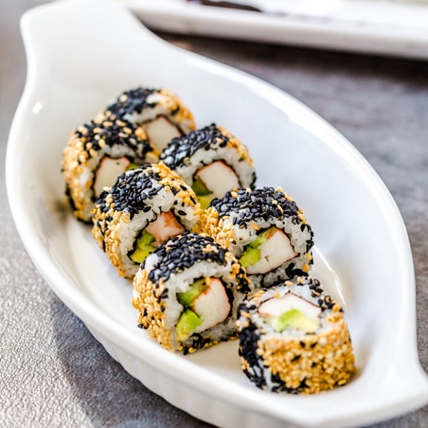 California Sushi Roll (with Extra Sesame)