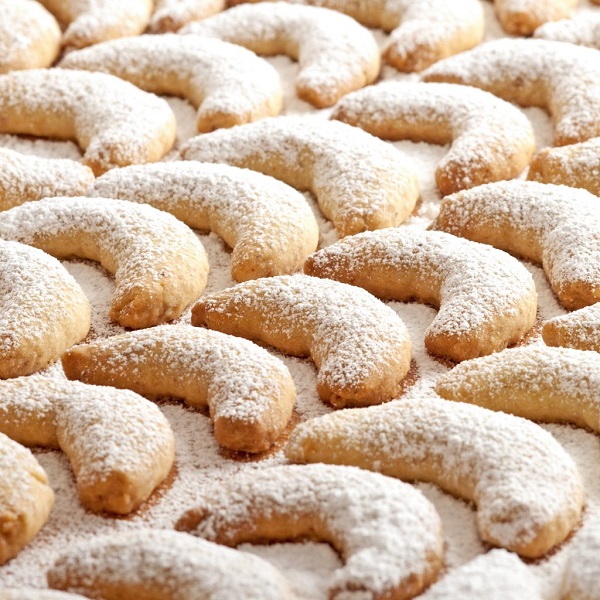 Traditional Austrian Vanillekipferl (Cookies)