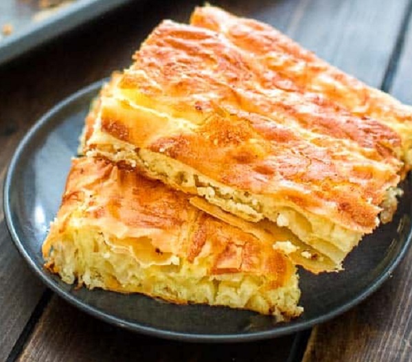 Traditional Bulgarian Banitsa (Feta Pie)
