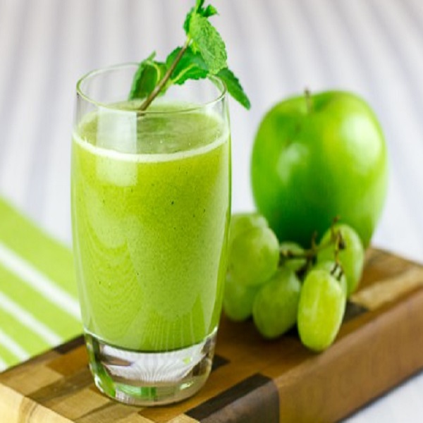 Apple and Green Grape Juice