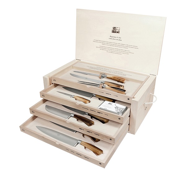 Coltellerie Berti Il Trinciante Complete Knife Set by artemest