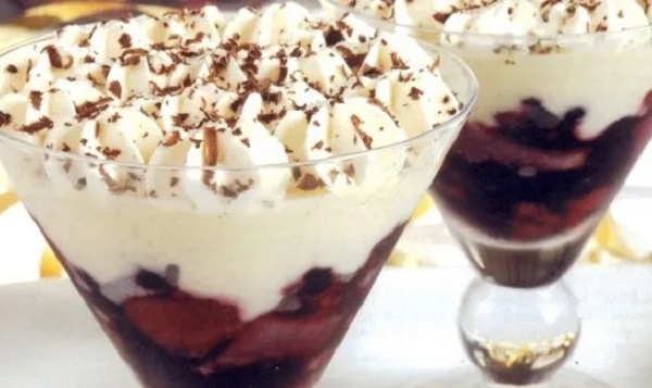 Mulled Wine Trifle
