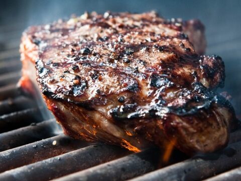 Ten Things You Really Shouldn’t Do When Cooking Meat