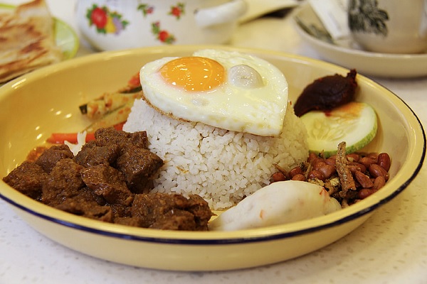 Brunei’s Mixed Breakfast Items