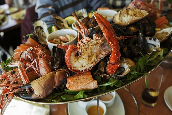 Ten of The Healthiest Sea Foods You Can Eat