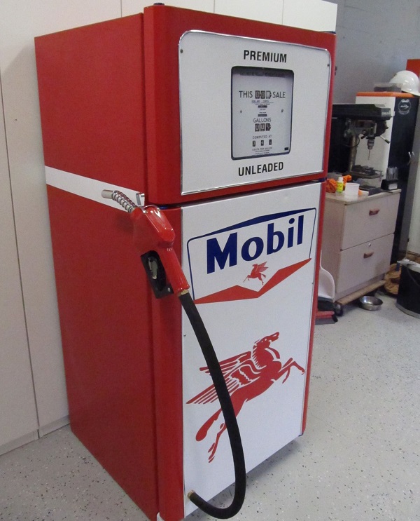 Mobil Fuel Pump Refrigerator