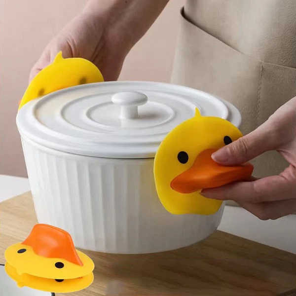 Yellow Duck Kitchen Pinch Mitts